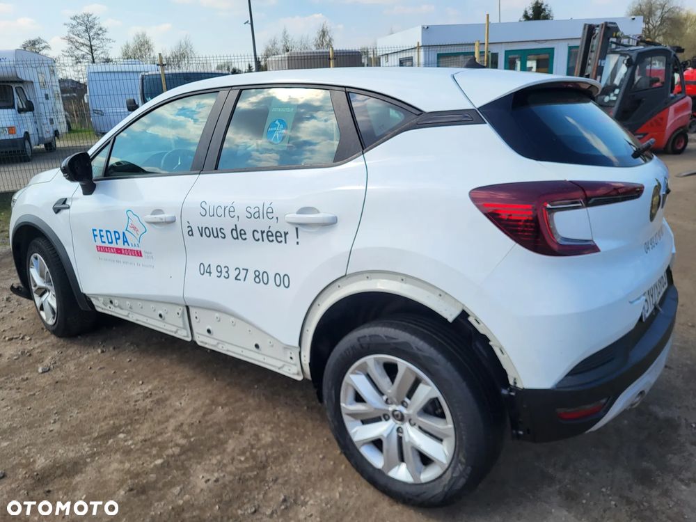 Renault Captur BLUE dCi 115 BUSINESS EDITION - 24