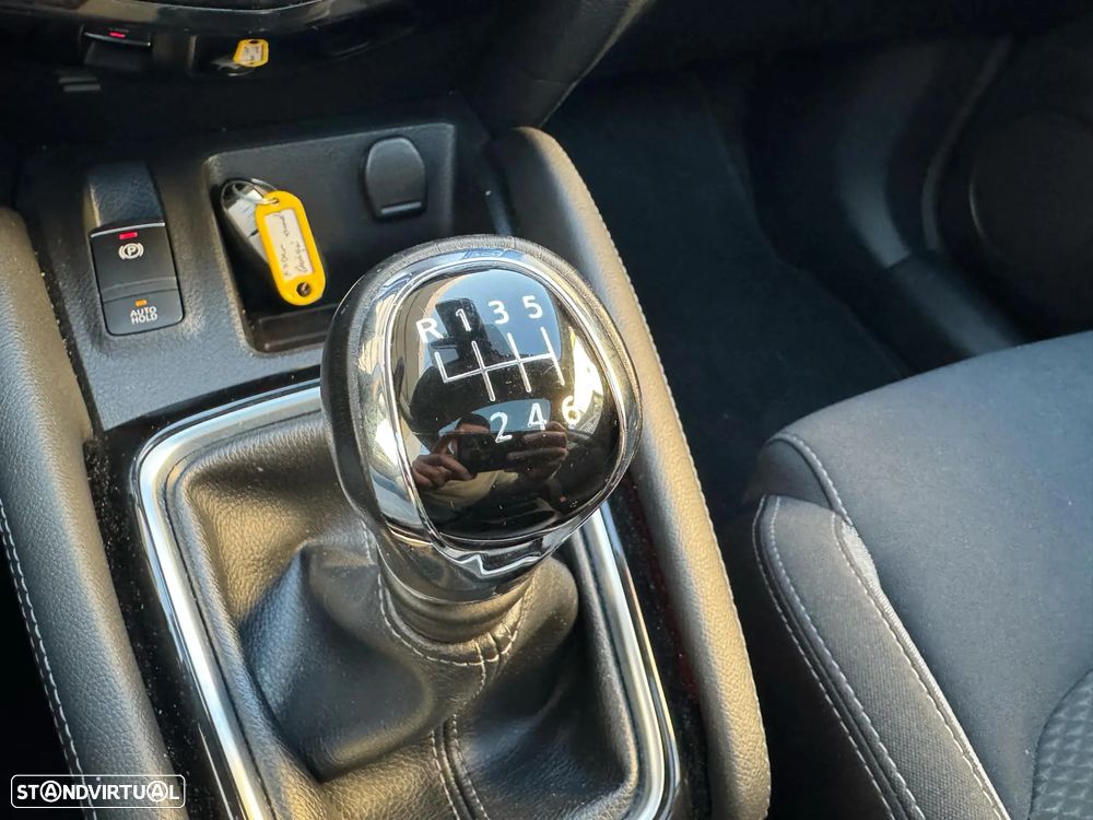 Nissan Qashqai 1.5 dCi N-Connecta - 15