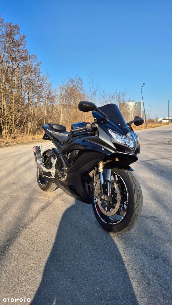 Suzuki GSX-R - 1