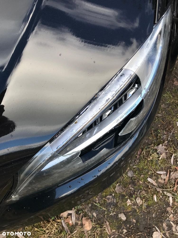 Mercedes-Benz Klasa C 180 d 9G-TRONIC - 25