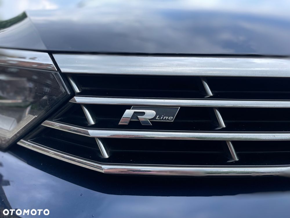 Volkswagen Passat - 6