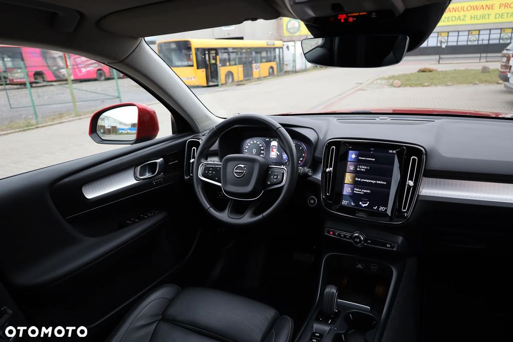 Volvo XC 40 D4 AWD Geartronic R-Design - 8