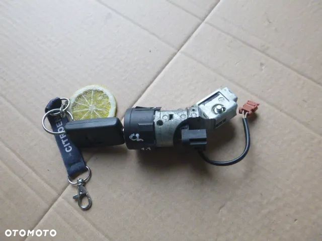 ZESTAW STARTOWY STACYJKA KOMPUTER BSI CITROEN C2 1.1 8V - 16