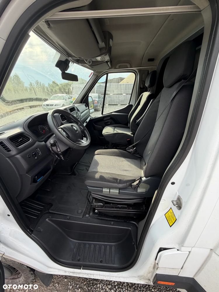 Renault Master - 10