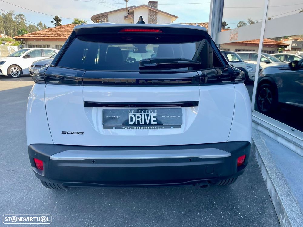 Peugeot 2008 1.2 PureTech Allure Pack - 6