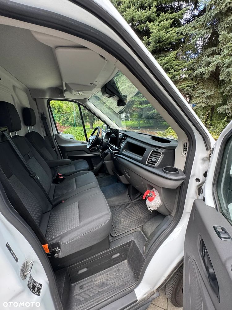 Ford Transit - 11