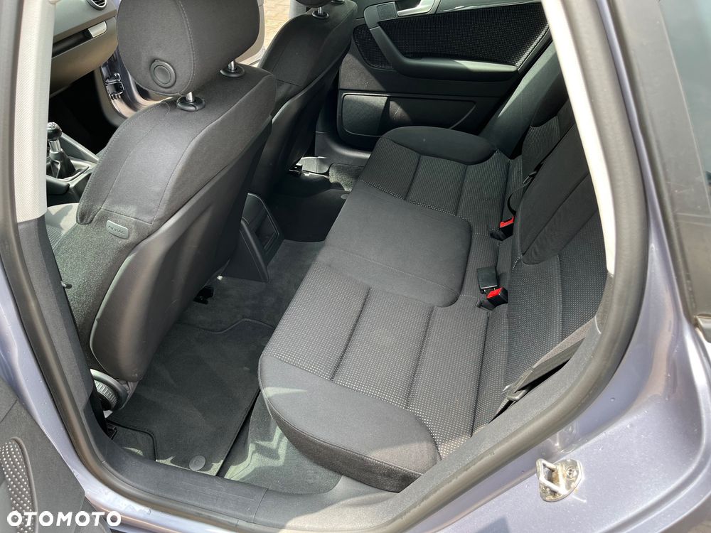 Audi A3 Sportback - 16