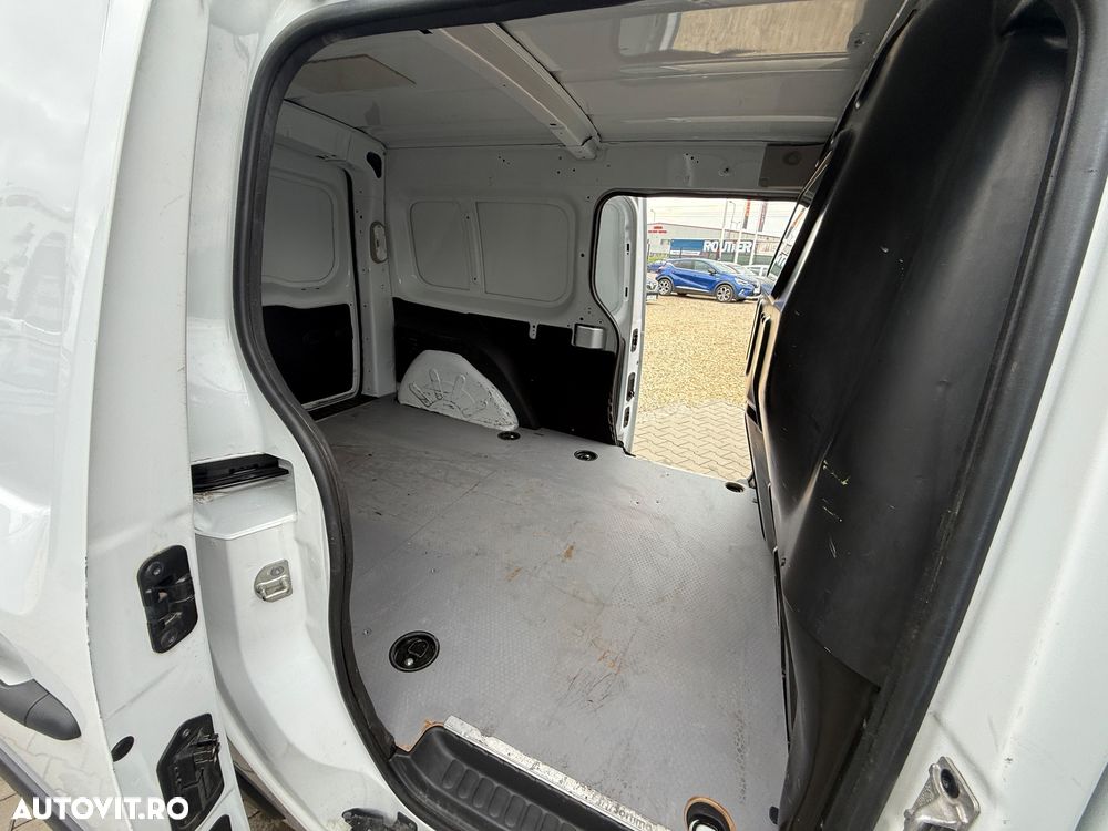 Renault Kangoo BLUE dCi 95 Intens - 11