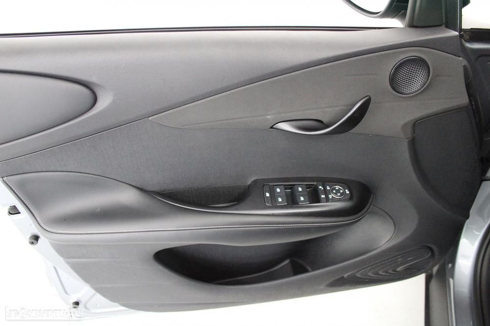 BYD Dolphin 60.4 kWh Comfort - 9