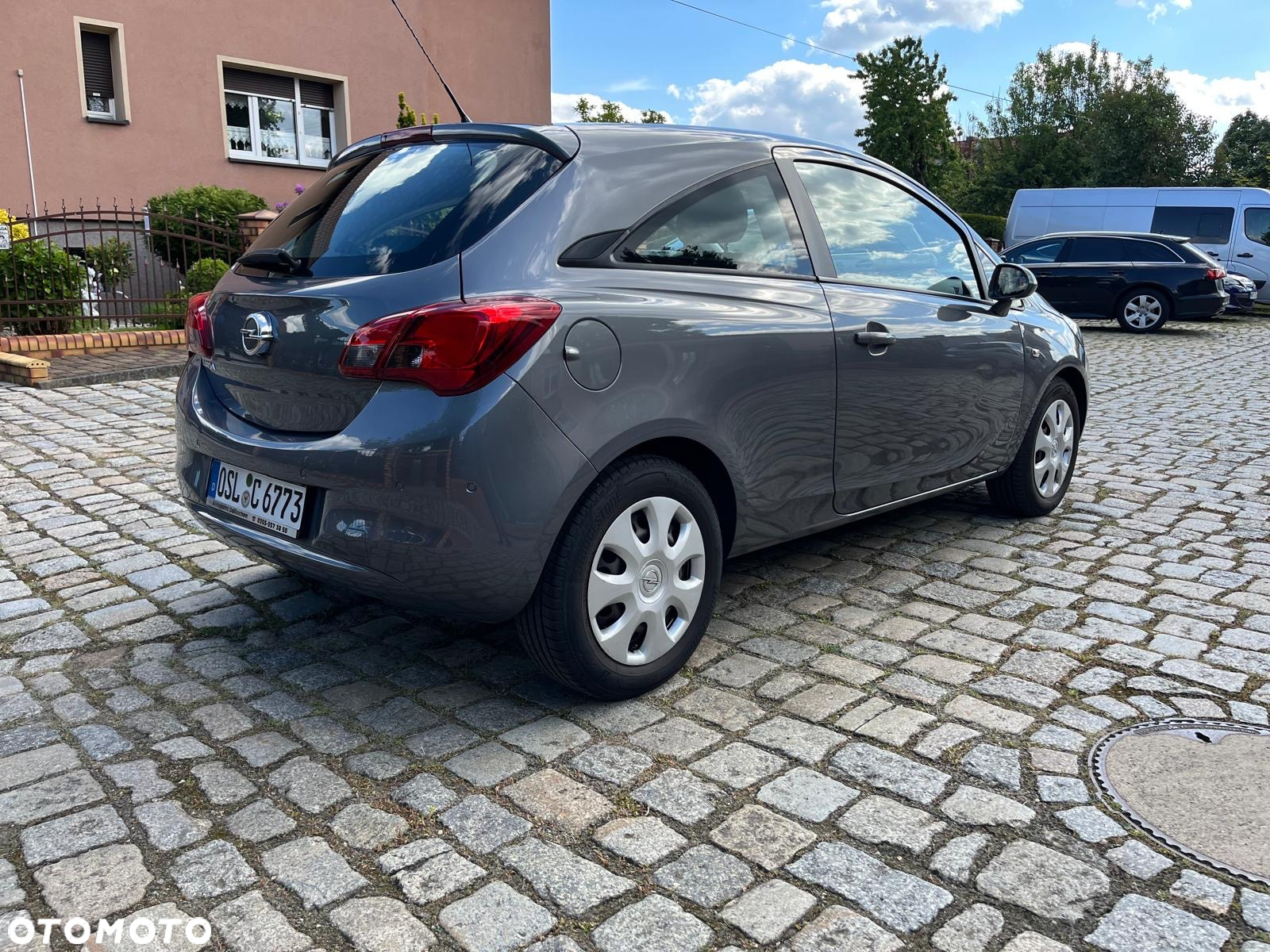 Opel Corsa 1.4 Cosmo - 13
