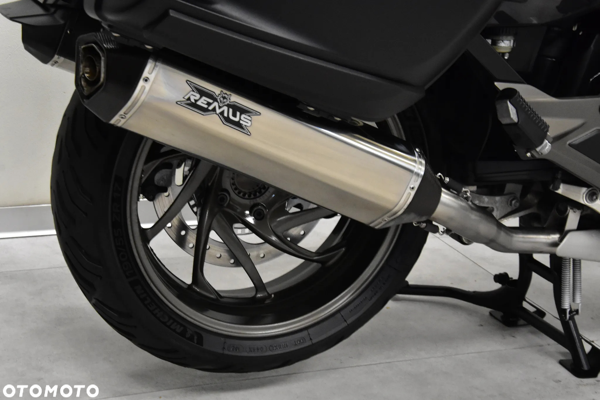 BMW K - 32