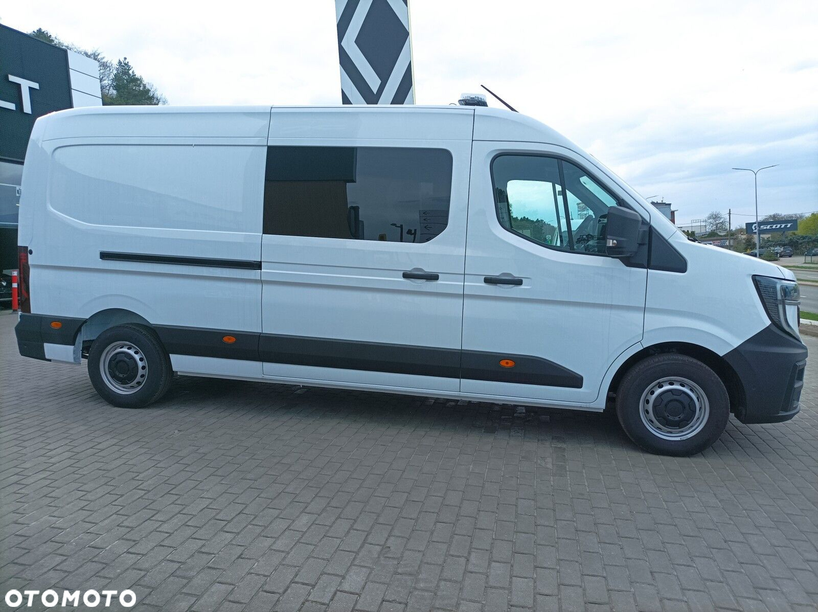 Renault Master Furgon FWD EXTRA 3,5T L3H2 2.0 dCi 170 - 7