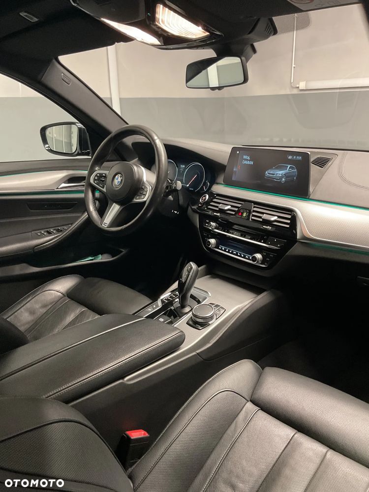 BMW Seria 5 540d xDrive M Sport sport - 12