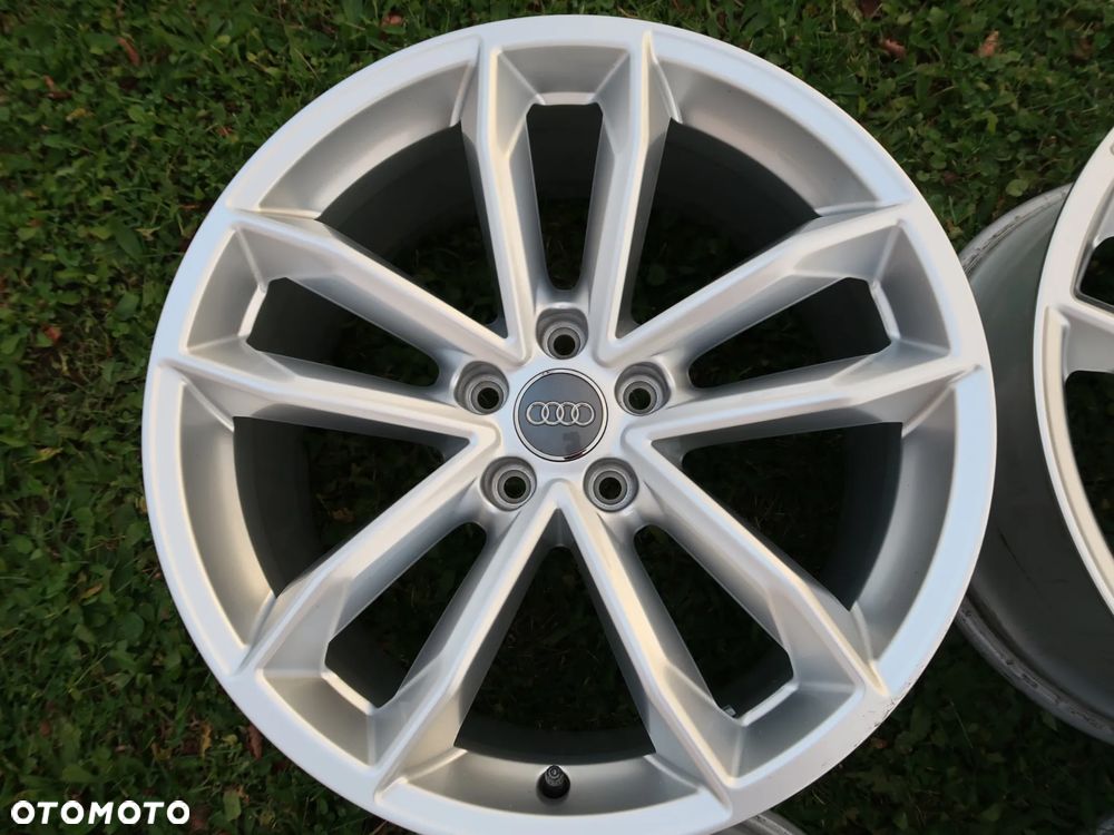 Felgi Aluminiowe Audi A5 A4 Q5 SQ5 A6 19'' Oryginalne Jak Nowe 8w0 - 5