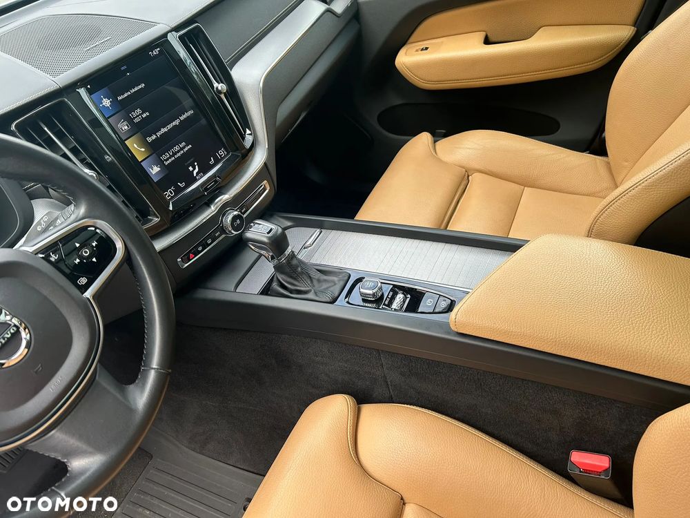 Volvo XC 60 T6 AWD Inscription - 6