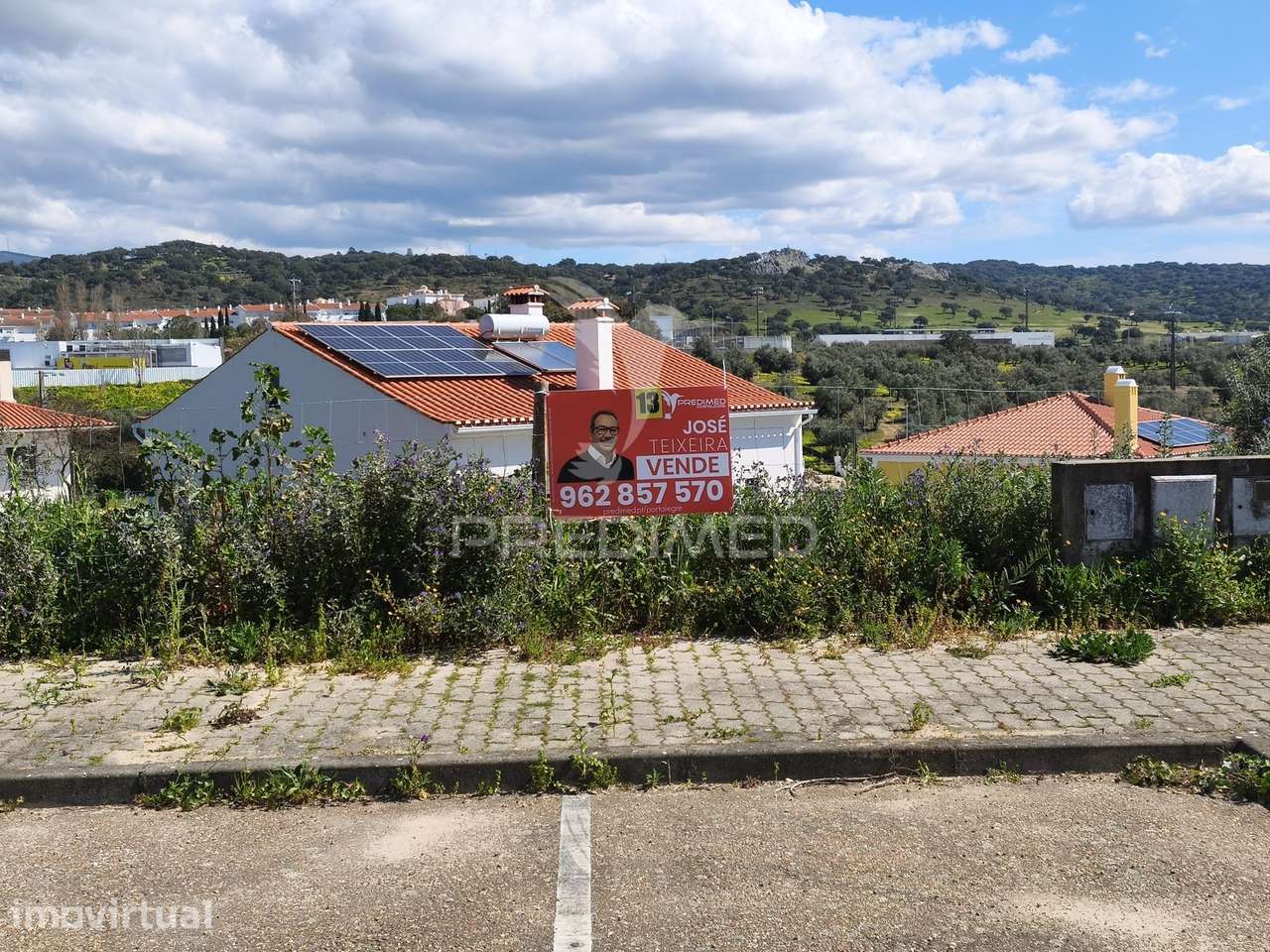 lote Urbano para construção - Grande imagem: 2/2