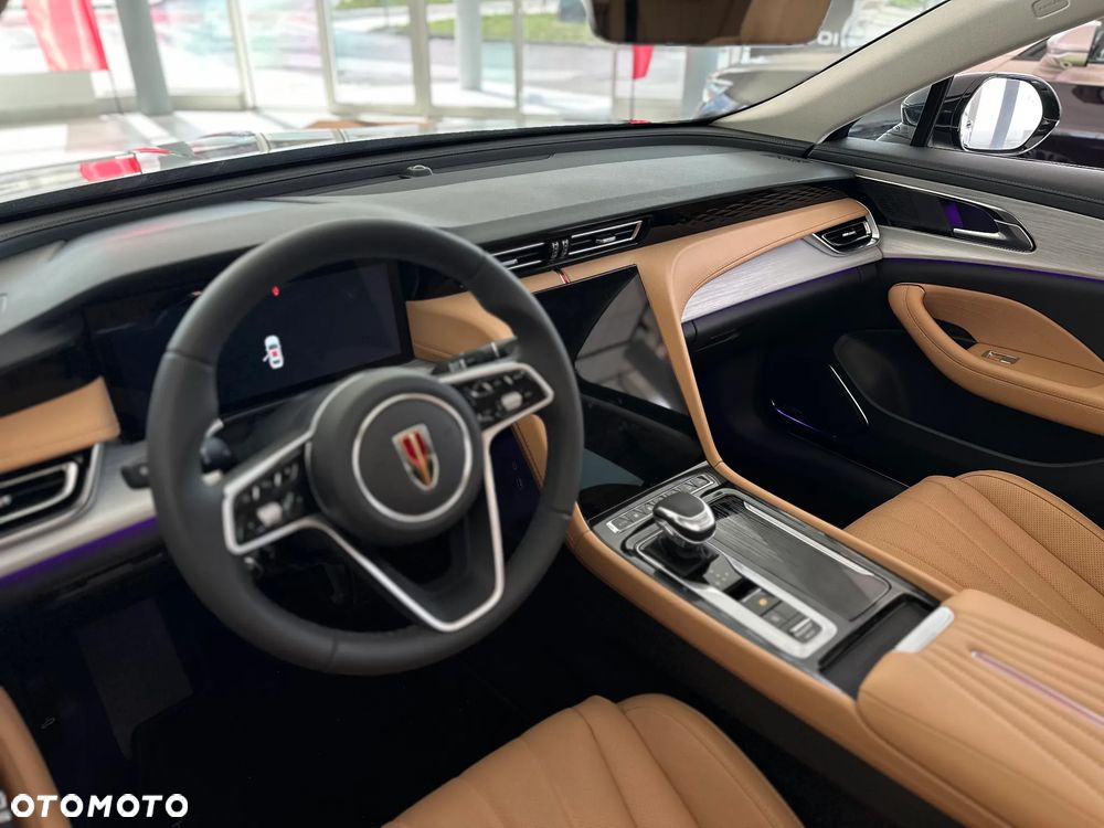Hongqi H5 2.0T Deluxe - 6