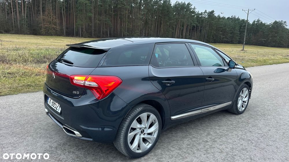 DS Automobiles DS 5 - 7