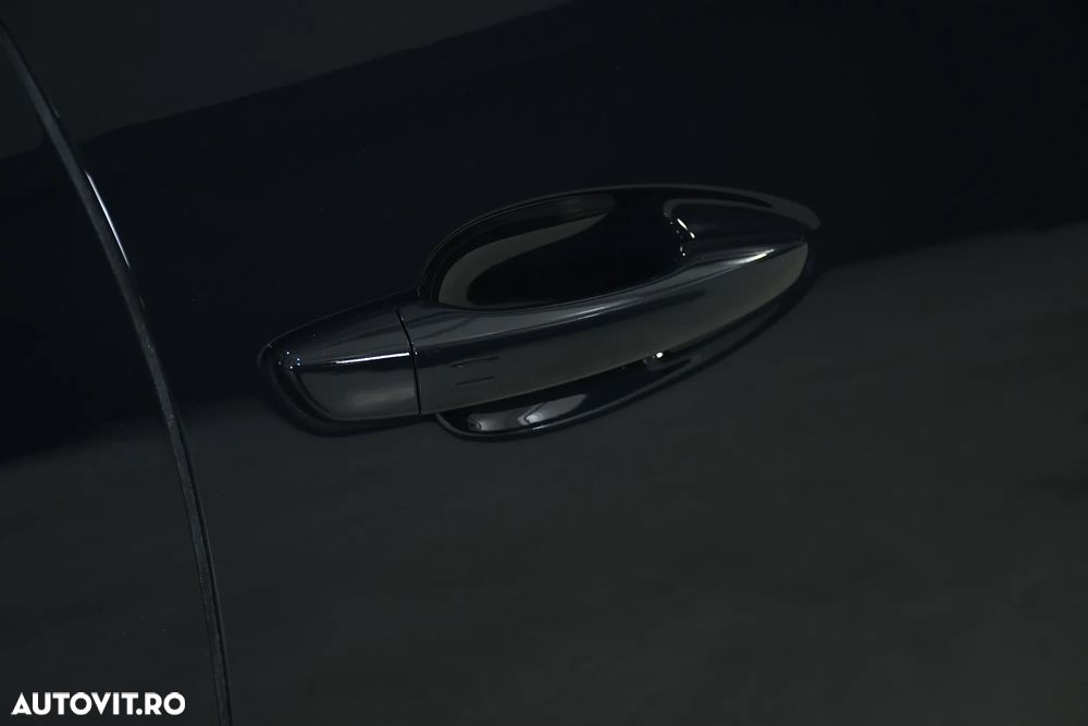 Peugeot 3008 PureTech 130 Stop & Start GPF EAT8 Allure - 24