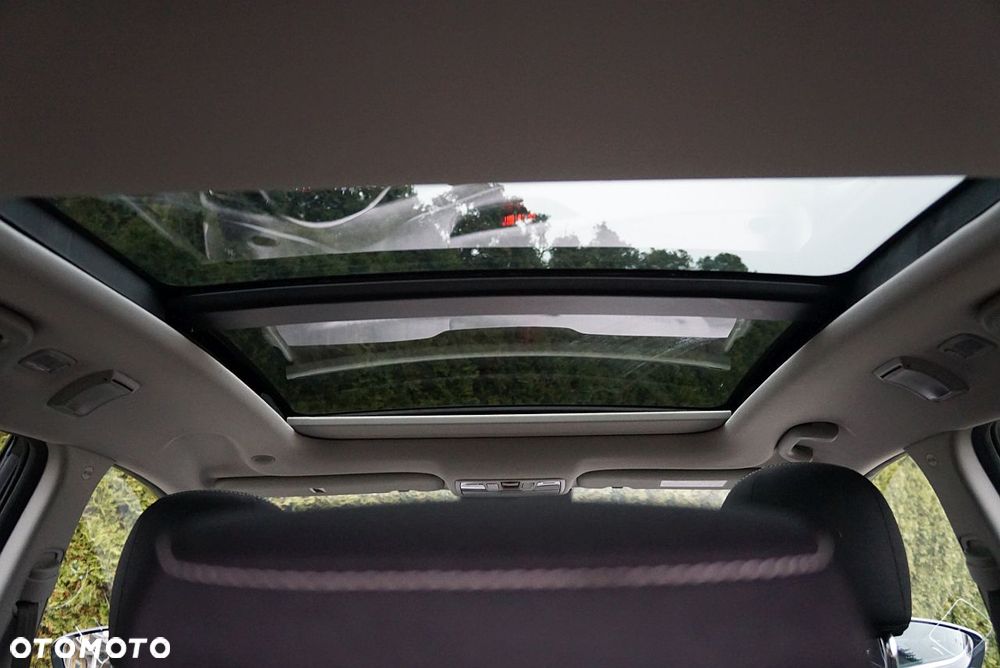 Kia Ceed 1.6 CRDi 136 DCT ISG Platinum Edition - 24