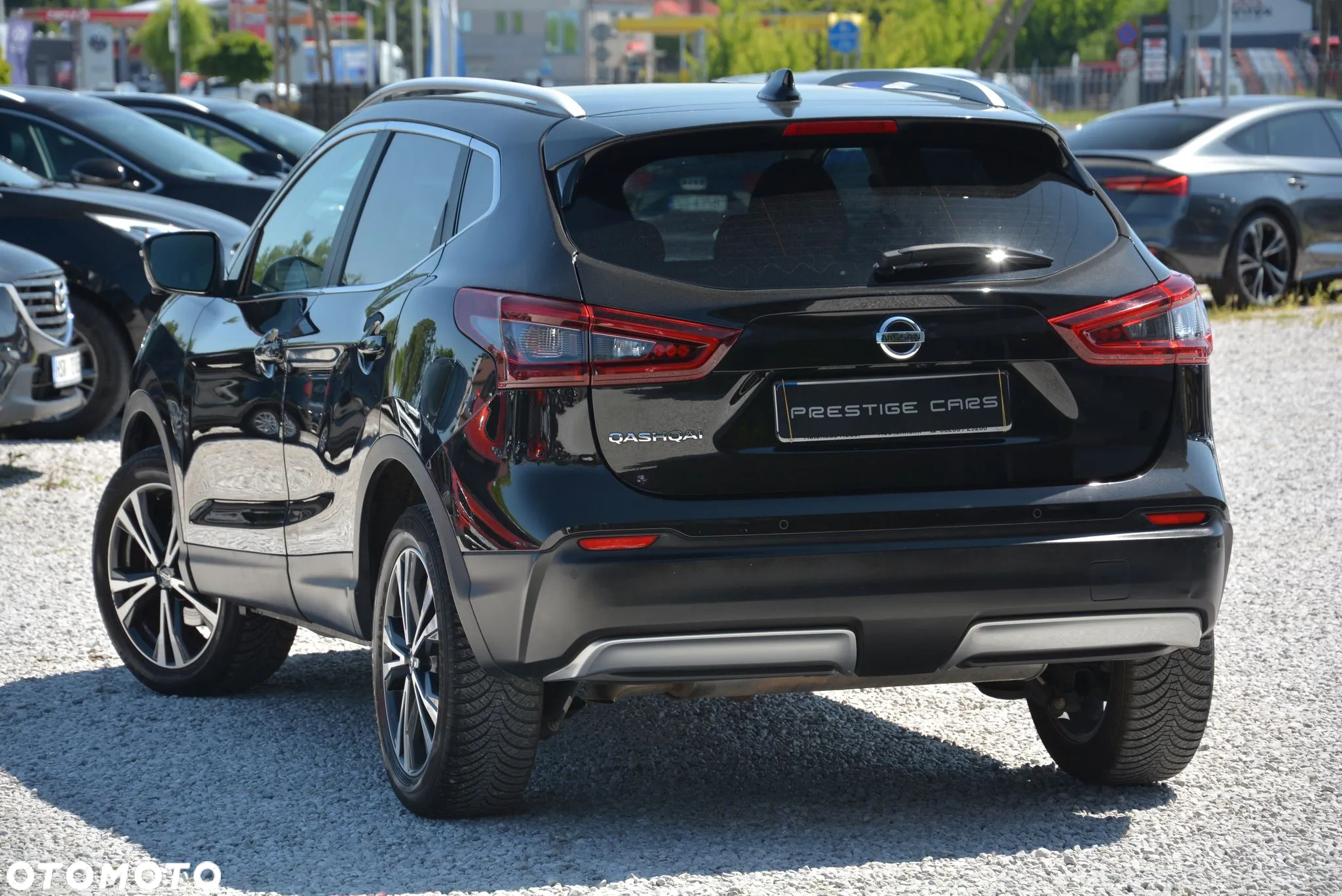 Nissan Qashqai 1.3 DIG-T N-Connecta - 12
