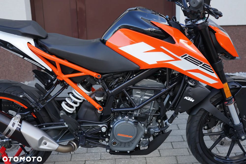 KTM Duke 125 - 9
