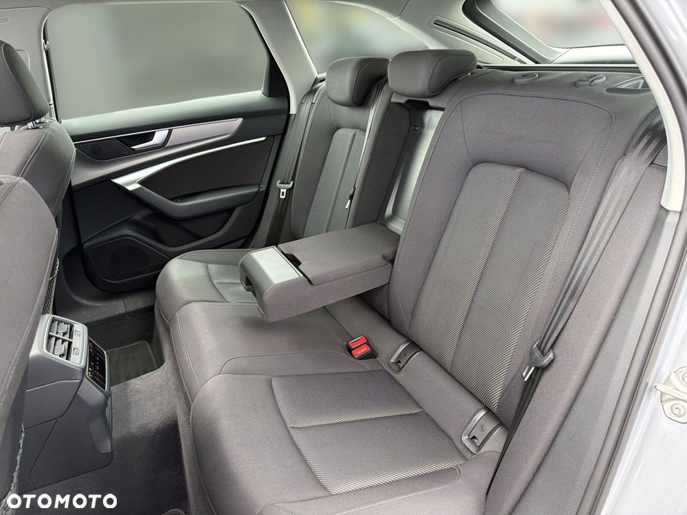 Audi A6 Avant - 17