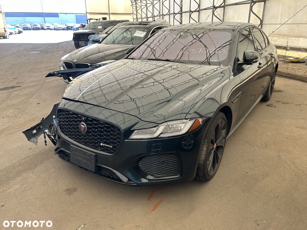 Jaguar XF 2.0 P300 AWD R-Dynamic SE - 1