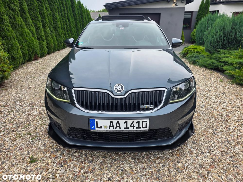 Skoda Octavia 2.0 TDI 4x4 RS DSG - 3