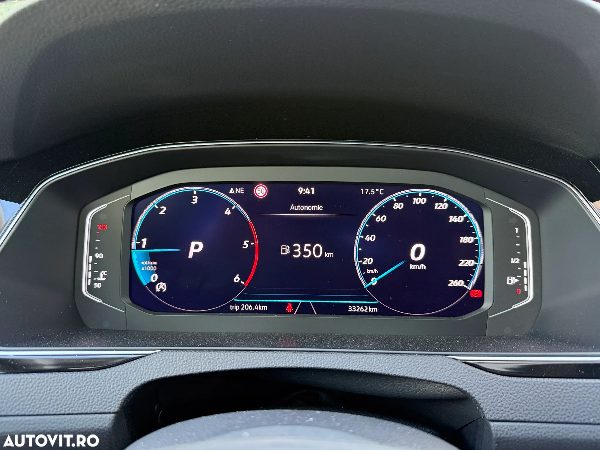 Volkswagen Passat Variant 2.0 TDI SCR DSG Highline - 23