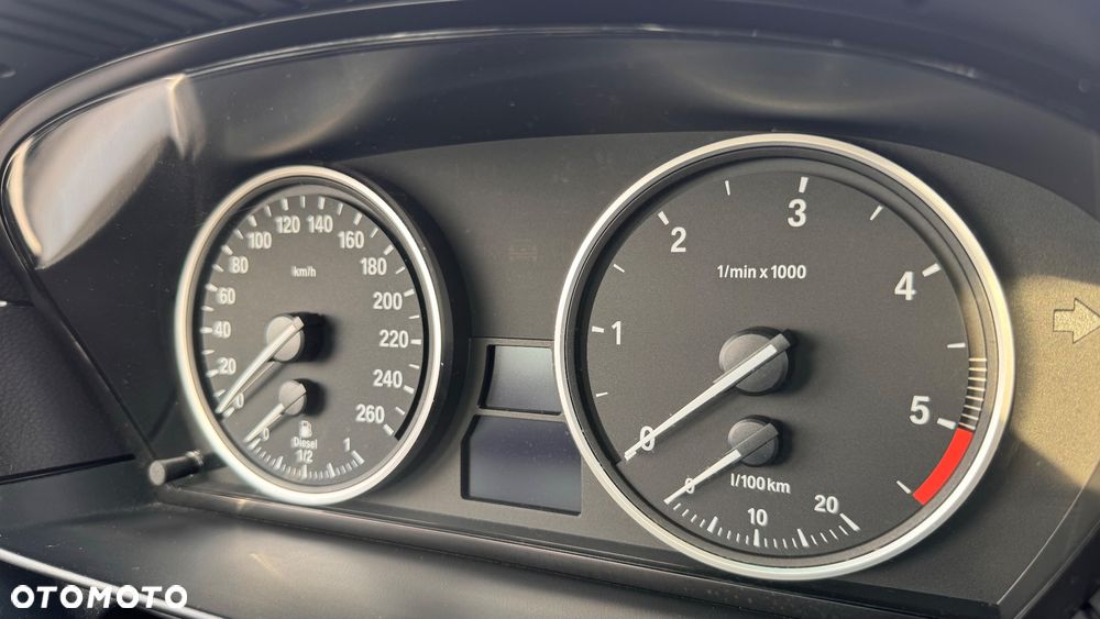 BMW Seria 5 - 19
