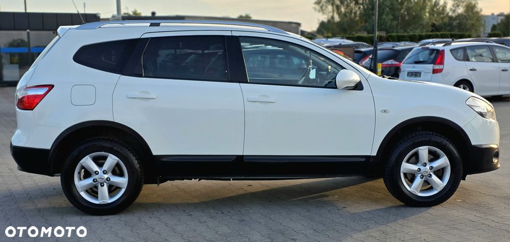 Nissan Qashqai+2 - 5