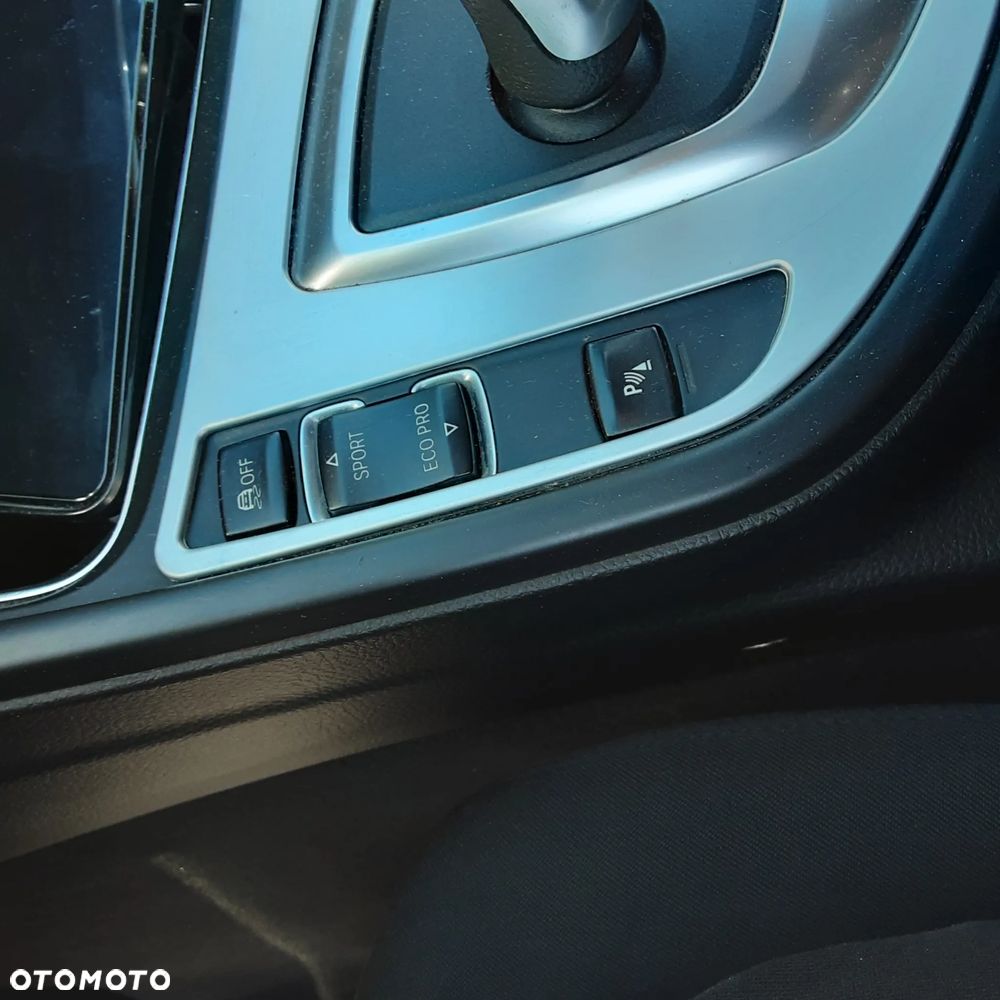 BMW Seria 3 - 15