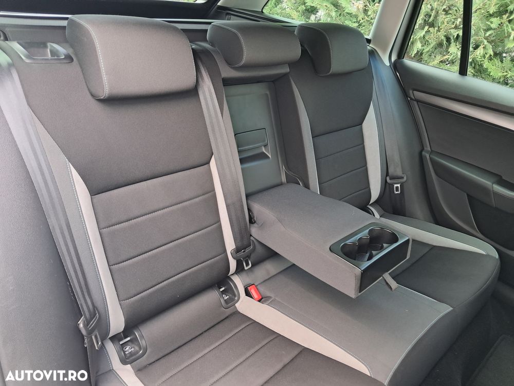 Skoda Octavia 2.0 TDI (Green tec) Joy - 11