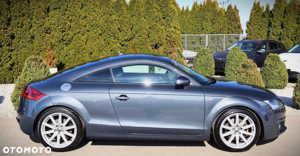 Audi TT Coupé - 4