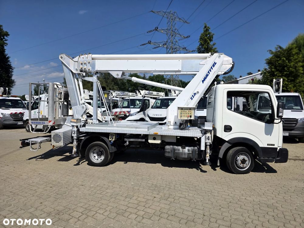 Nissan Cabstar / Multitel MJ226 - 2