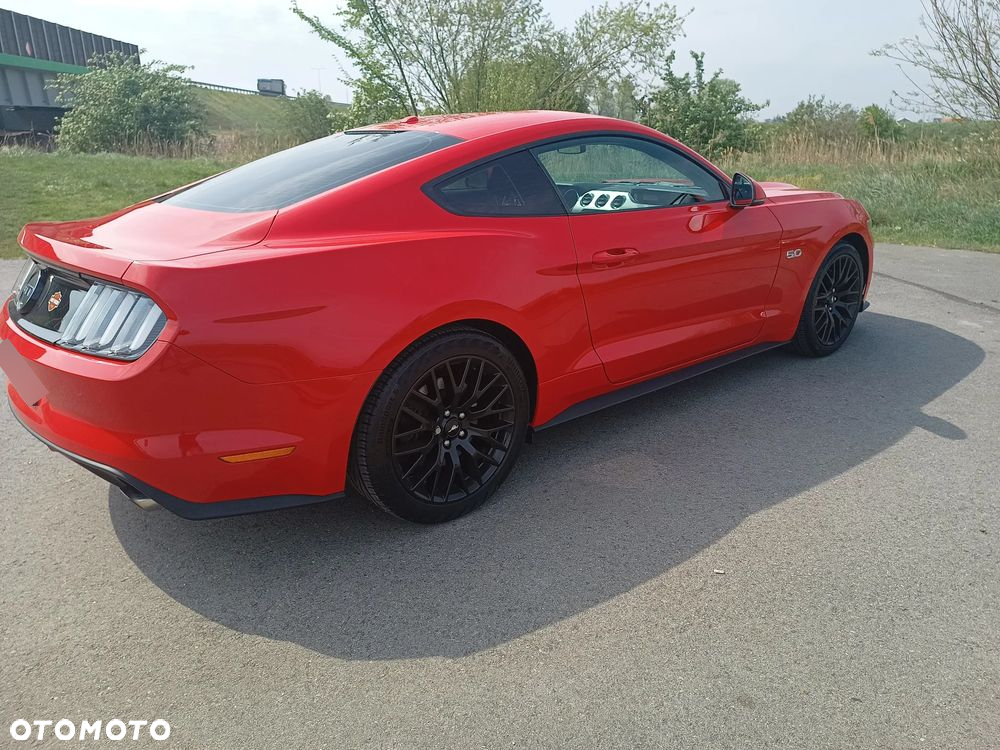 Ford Mustang 5.0 V8 GT - 6