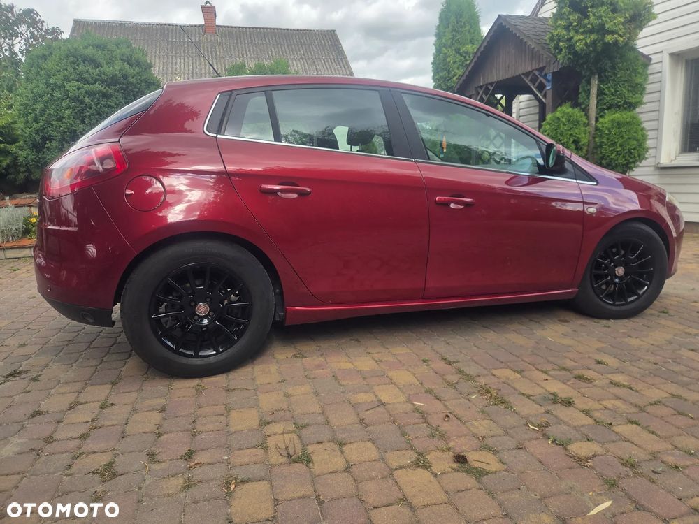 Fiat Bravo 1.4 T-JET 16V Dynamic - 4