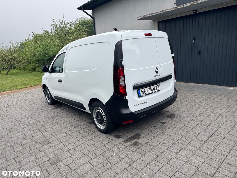 Renault Express - 9