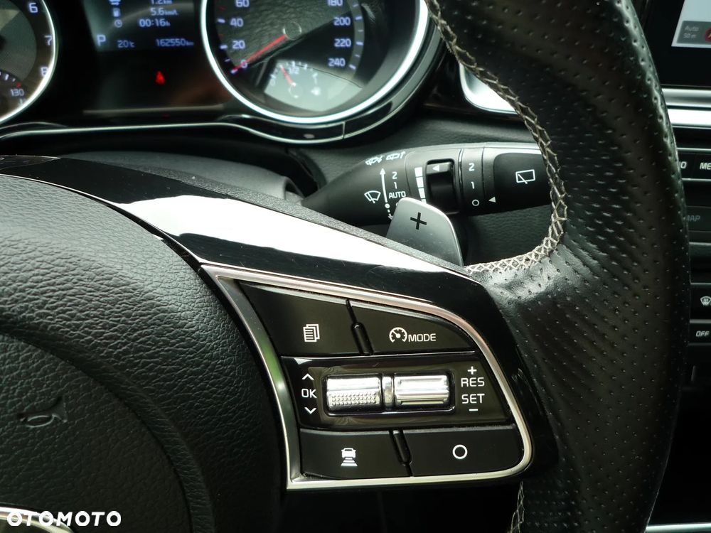 Kia ProCeed 1.4 T-GDI GT Line DCT - 38