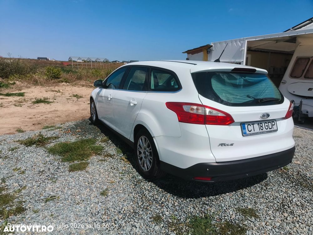 Ford Focus 1.6 TDCI DPF Titanium - 5