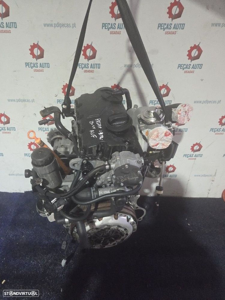 Motor Combustão Volkswagen Passat (3B3) - 3