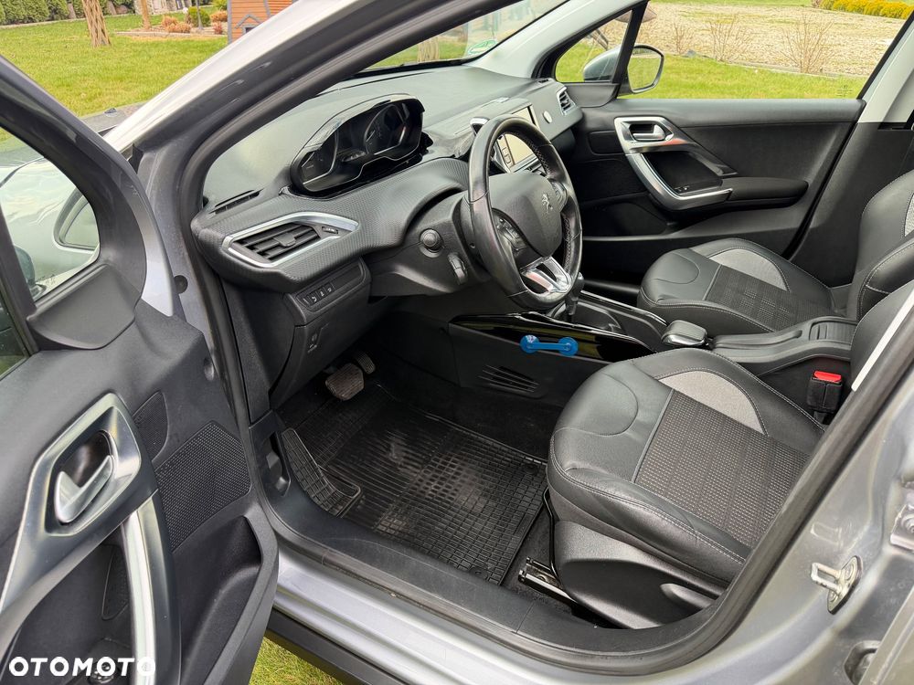 Peugeot 2008 PureTech 110 Stop&Start EAT6 Crossway - 6