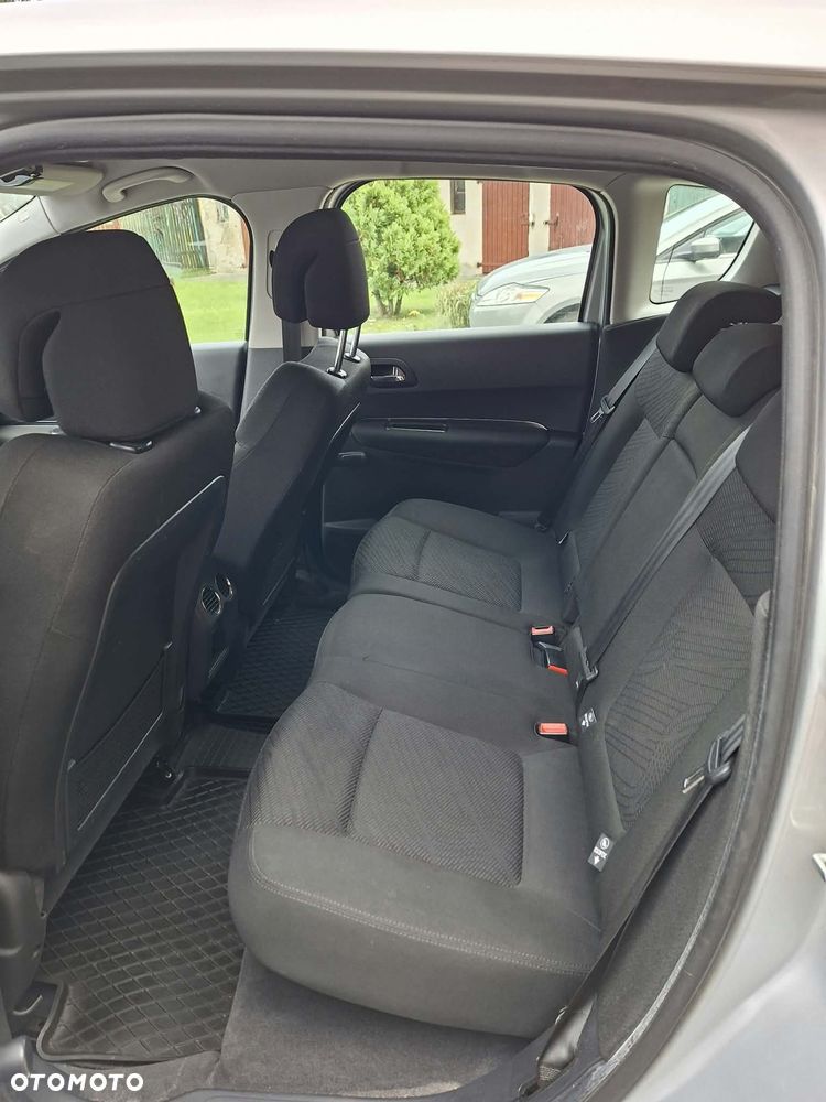 Peugeot 3008 - 11