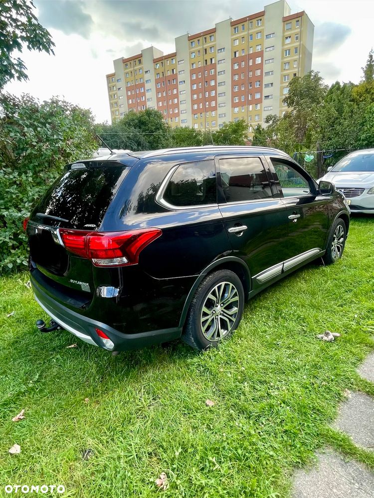 Mitsubishi Outlander 2.0 Intense + - 5