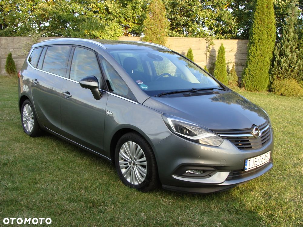 Opel Zafira - 1