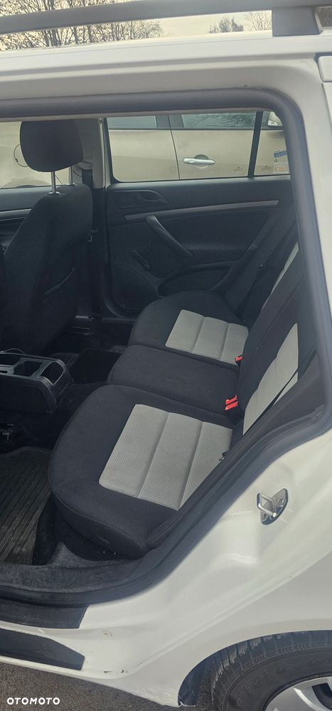 Skoda Octavia 1.6 Family - 6