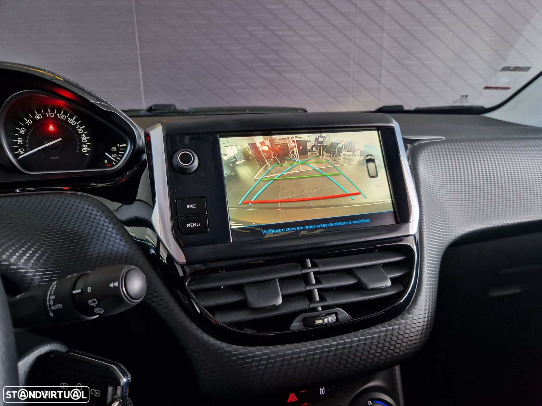Peugeot 208 1.2 PureTech Style - 11