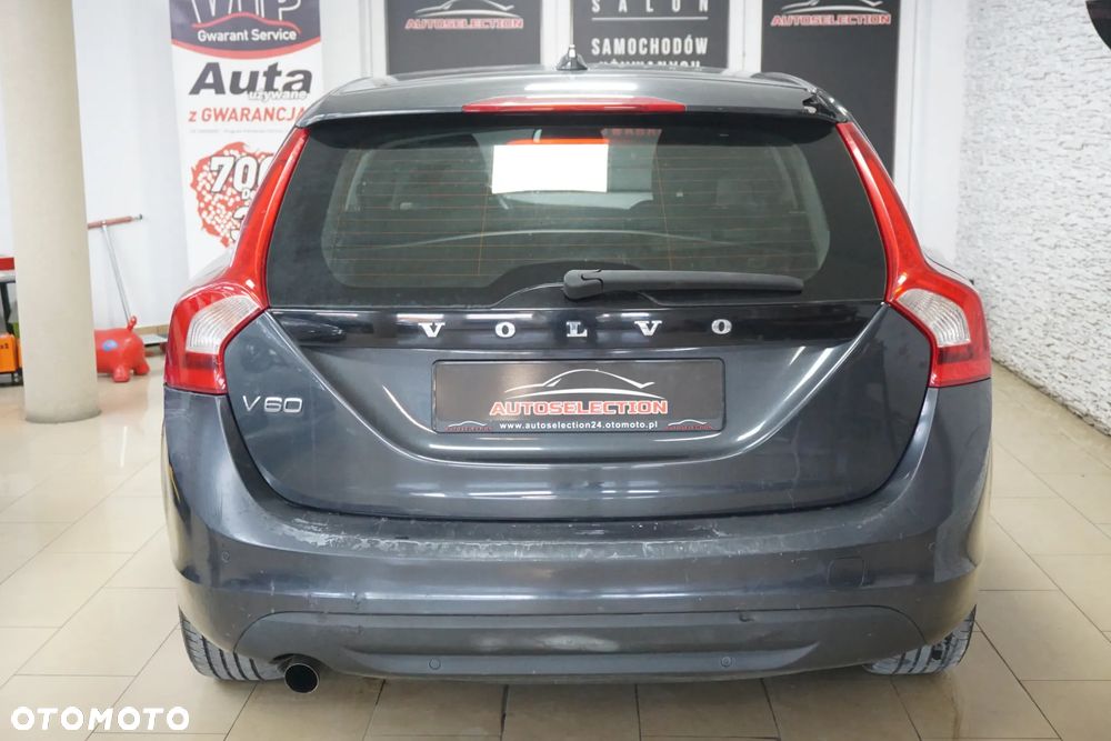 Volvo V60 D3 Kinetic - 5