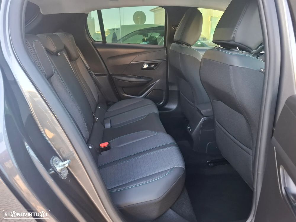 Peugeot 208 PureTech 100 Allure Pack - 34